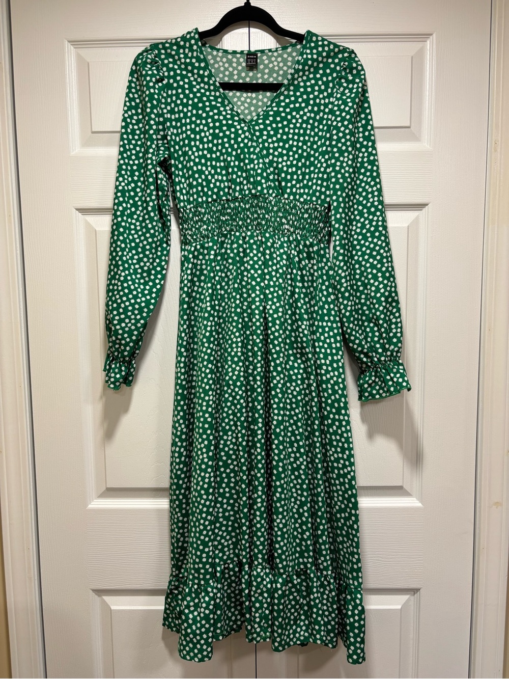 Green Floral Smocked Waist Long Sleeve Midi Dress XS